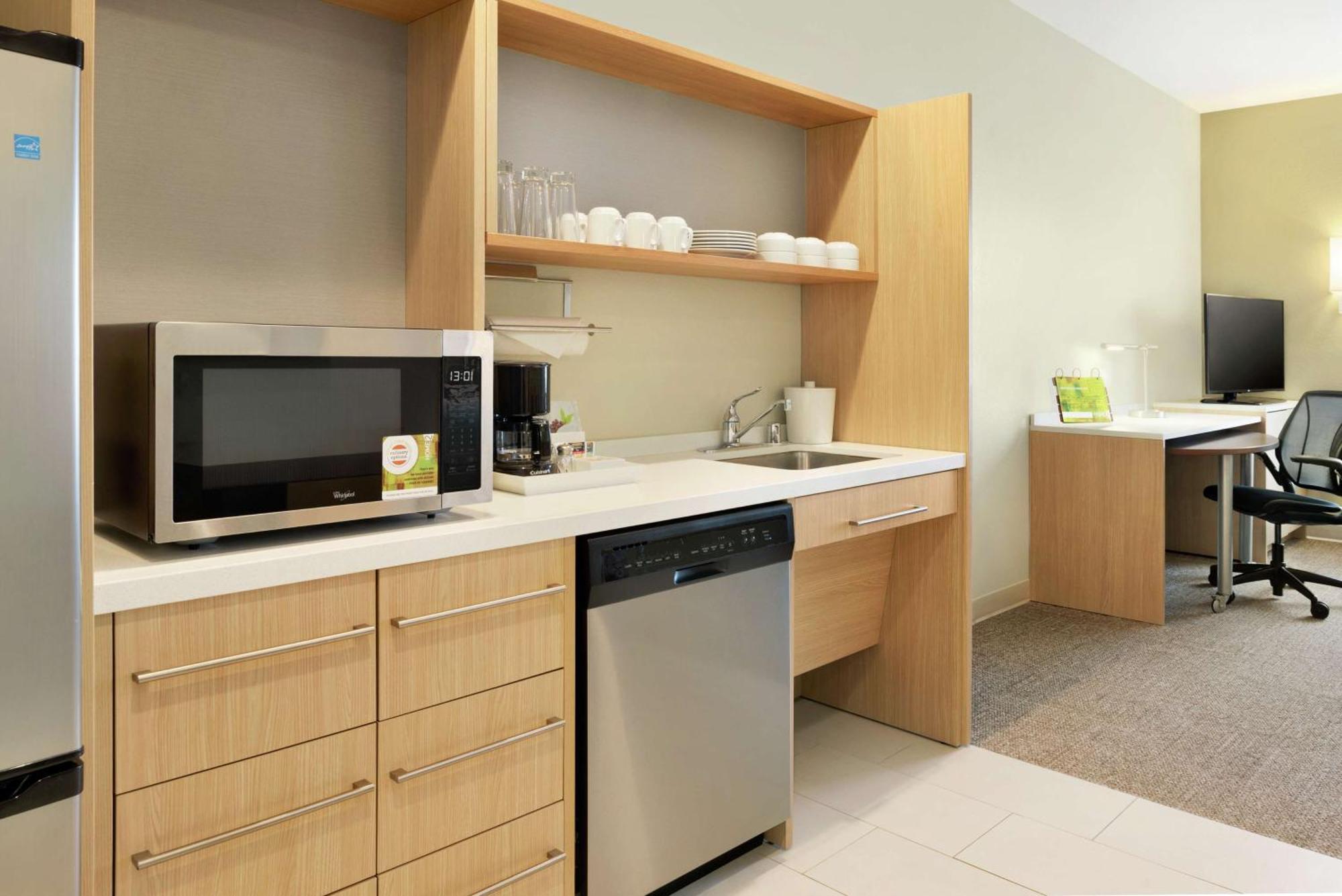 Home2 Suites By Hilton Milwaukee Brookfield Waukesha Esterno foto